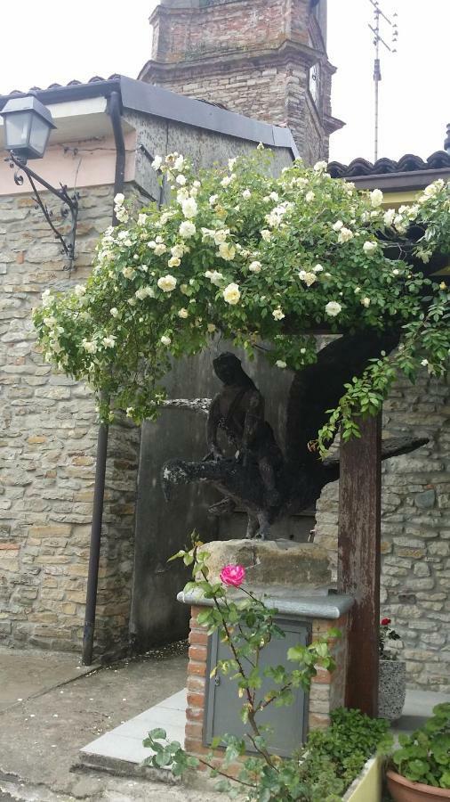 La Casa Di Valerio Βίλα Montabone Εξωτερικό φωτογραφία