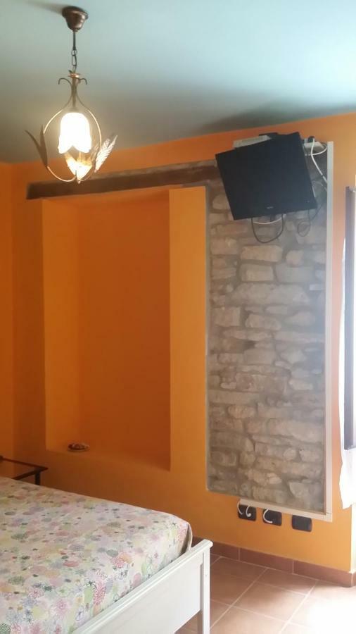 La Casa Di Valerio Βίλα Montabone Εξωτερικό φωτογραφία