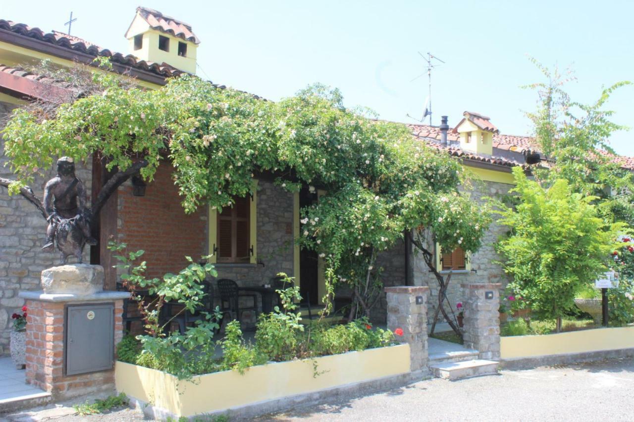 La Casa Di Valerio Βίλα Montabone Εξωτερικό φωτογραφία